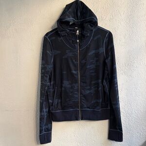 Lululemon Navy Camouflage Women's Jacket